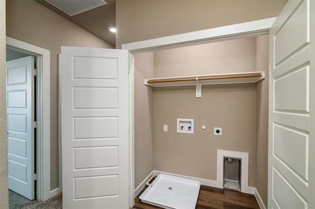 Building Photo - 601 Fallow Dr
