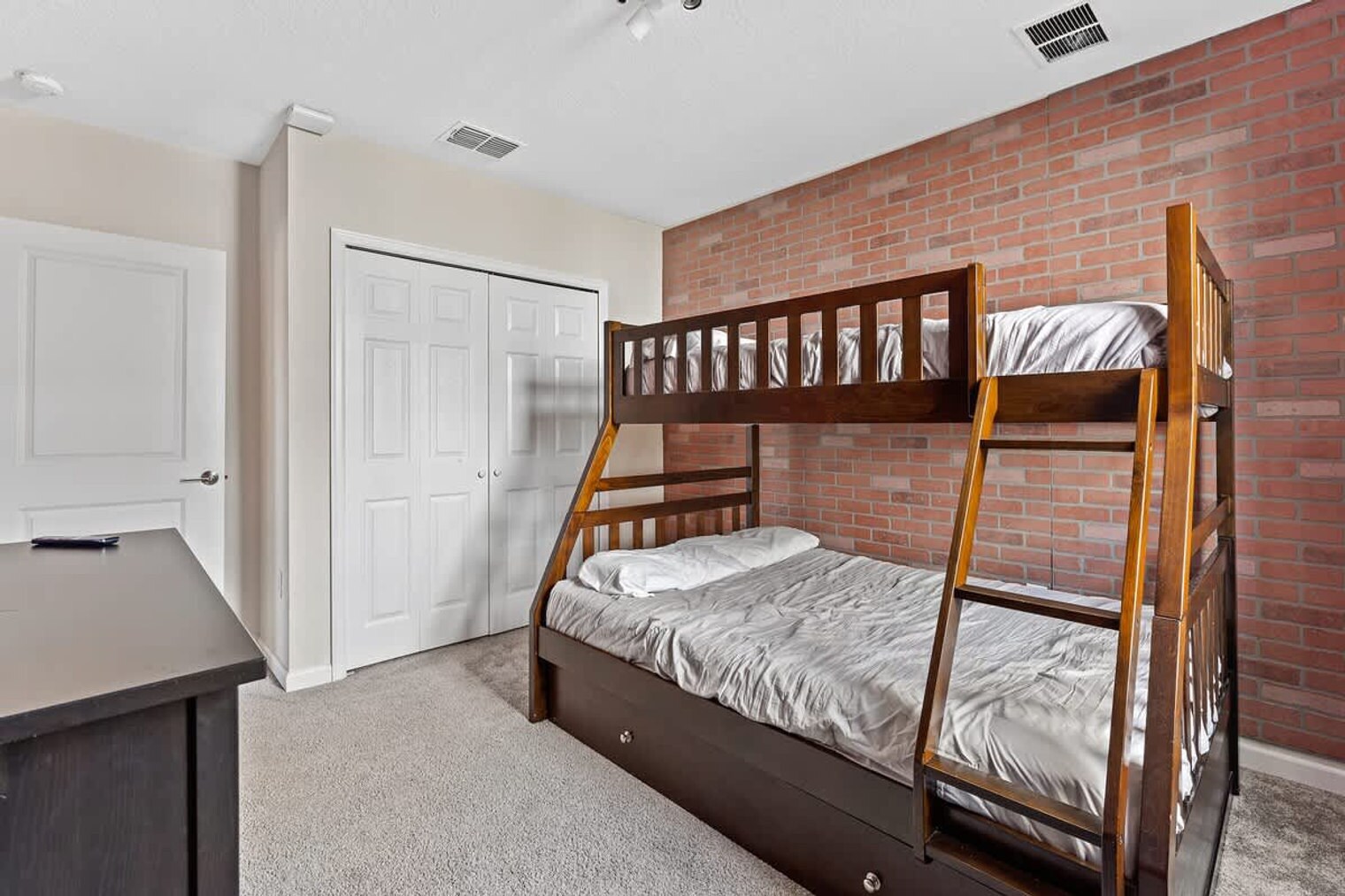 Building Photo - 781 Ocean Course Ave