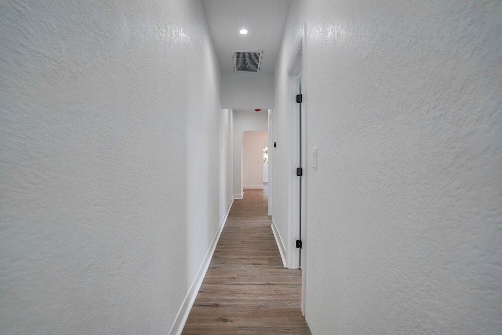 Building Photo - 2708 Cincinnati St