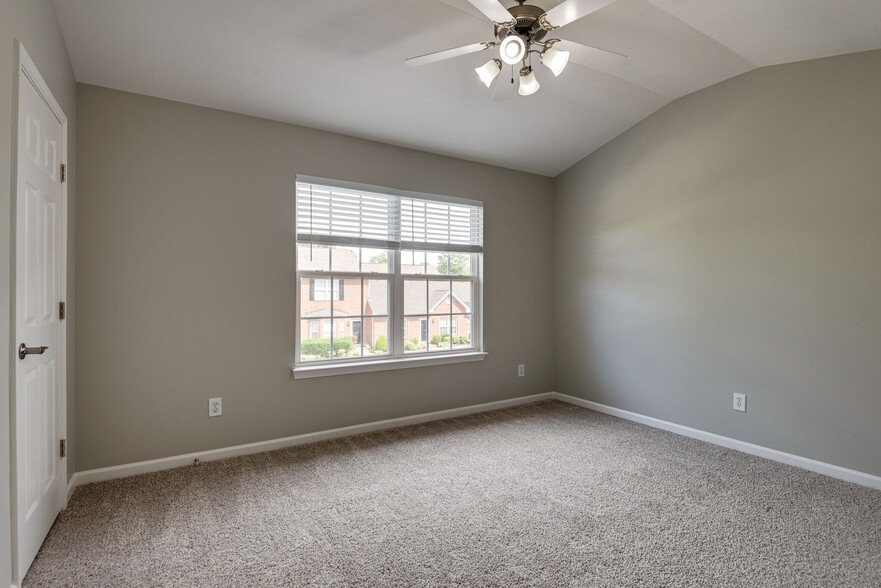 Lots of light in Guest Bedroom! - 1101 Downs Blvd