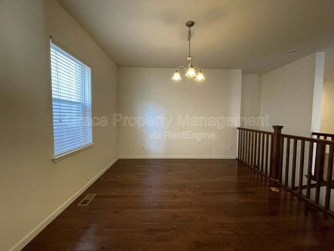 Building Photo - 618 W 171st Pl