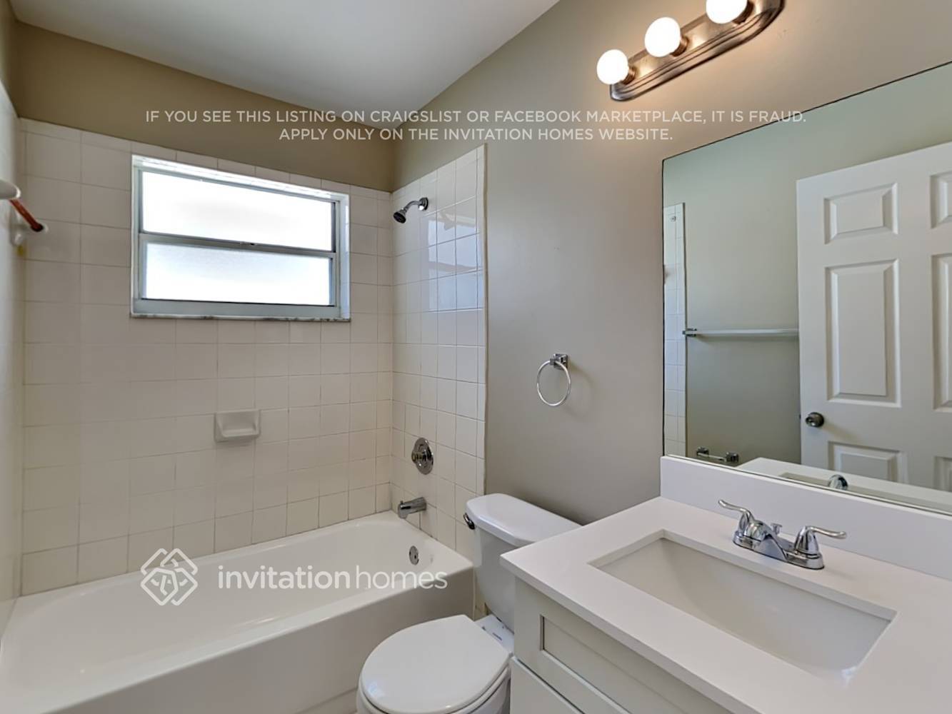 Building Photo - 16028 SW 86th Terrace