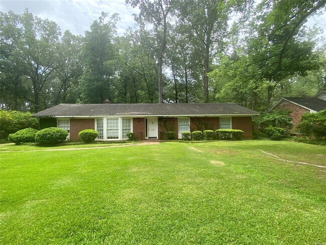 Primary Photo - 3408 Silver Ln