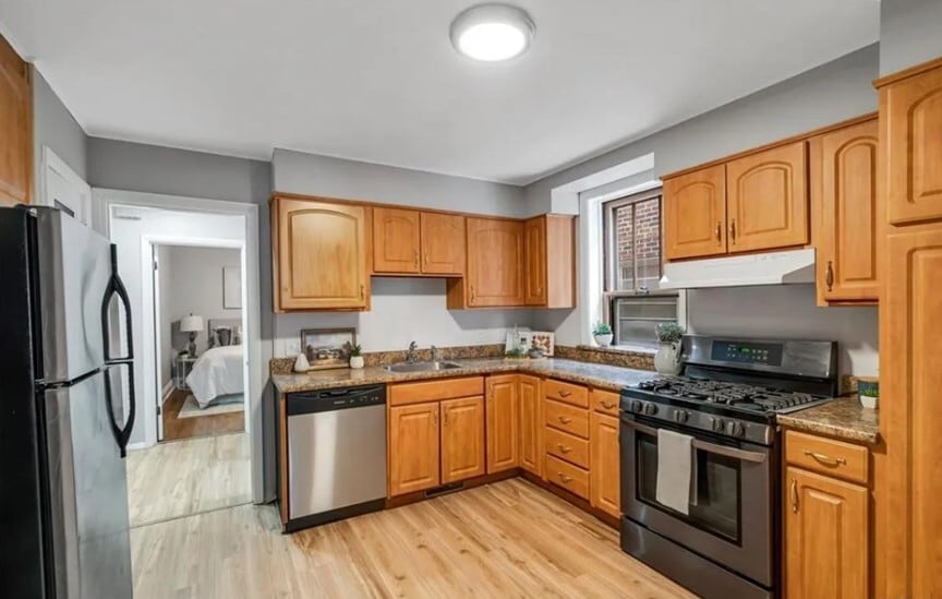 Building Photo - 5185 Goethe Ave