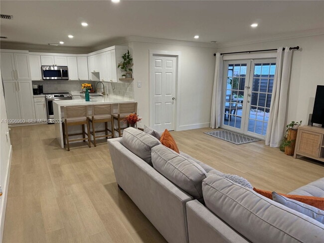 Building Photo - Southwest 125th Avenue Road, Miami, FL 33177 - 3 BR 1.5 BA single-family home