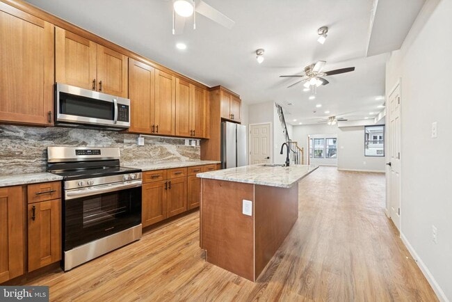 Building Photo - 5743 N 12th St