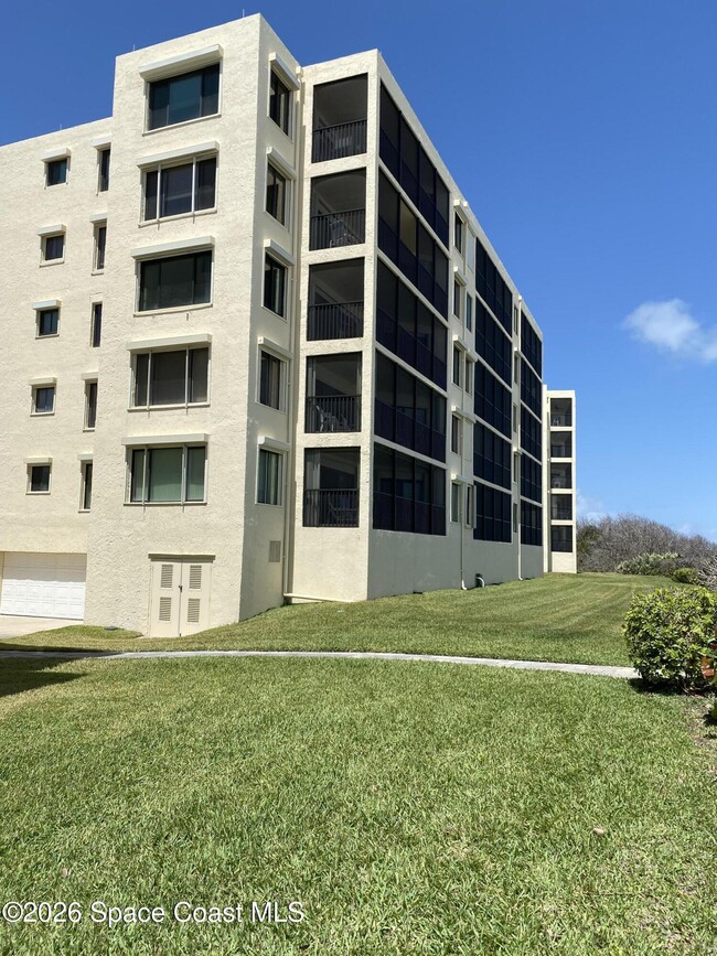 Building Photo - 6307 S Hwy A1A