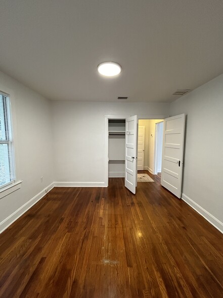 Building Photo - 2114 Arcadia Pl