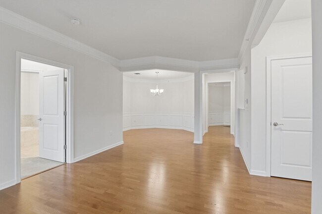 Building Photo - 110 Trotter Rd