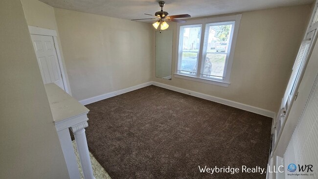 Building Photo - Bright & Spacious 3-Bedroom Home with Dining Room & Off-Street Parking -Mt. Healthy