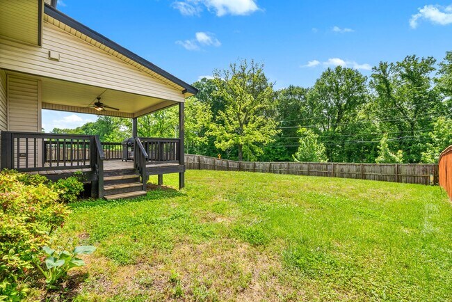 Building Photo - 1697 Ellie Piper Cir