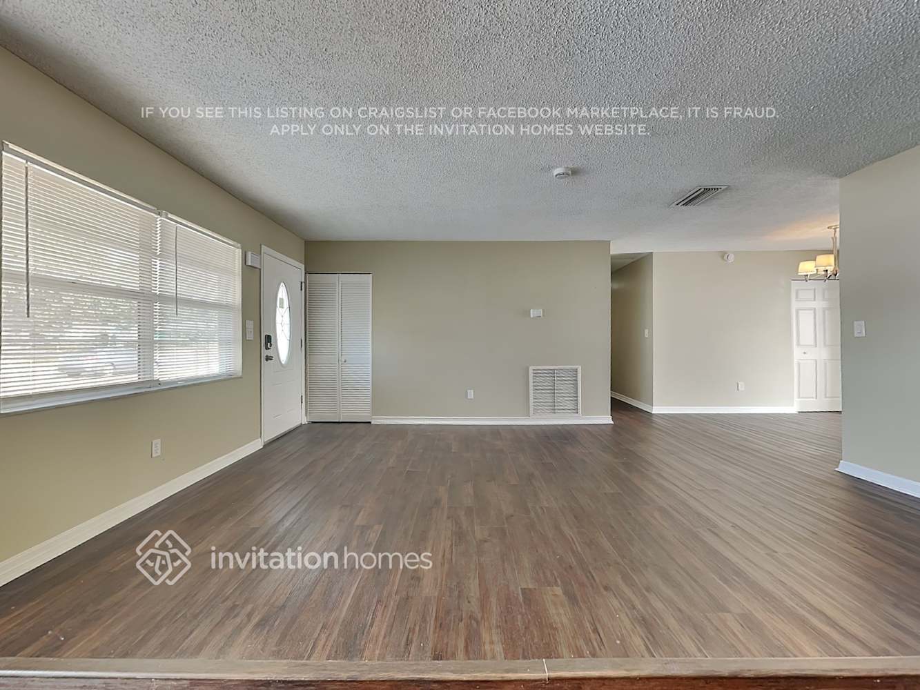 Building Photo - 8380 Jacaranda Ave