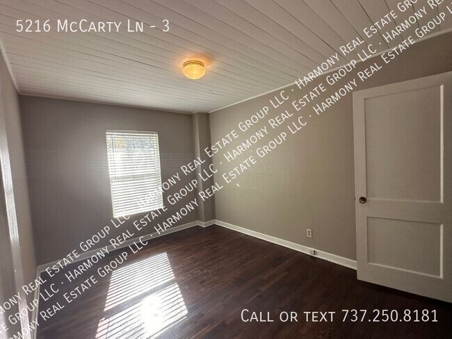 Building Photo - 5216 McCarty Ln