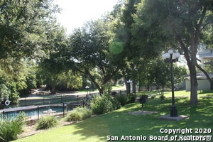 Building Photo - 500 N Market Ave