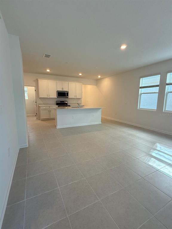 Building Photo - 6052 Zen Wy