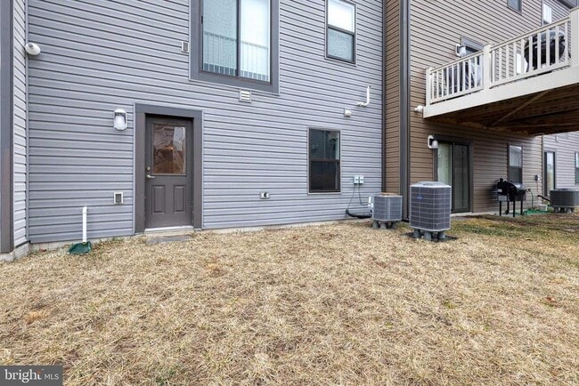 Building Photo - 7603 Chert Ct