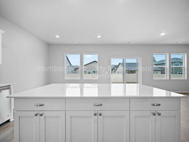 Building Photo - 5817 W Georgetown Ln