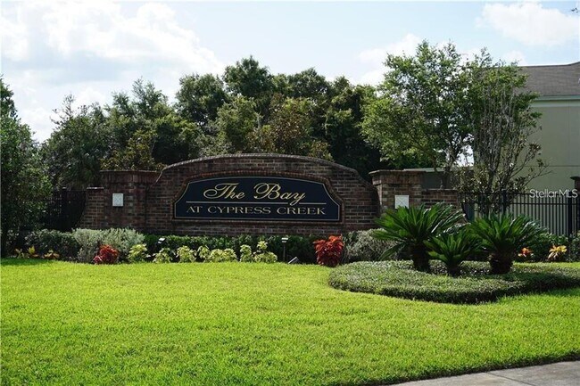 Building Photo - 26543 Castleview Way