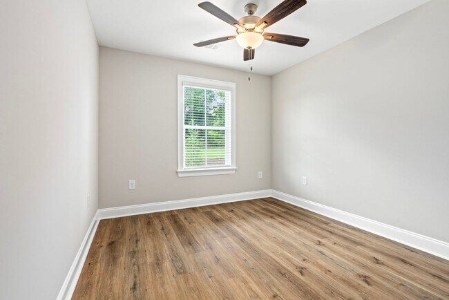 Building Photo - 917 Winslow Ct