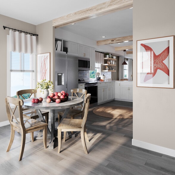 Dining Room | Seaside Village - Seaside Village Apartments