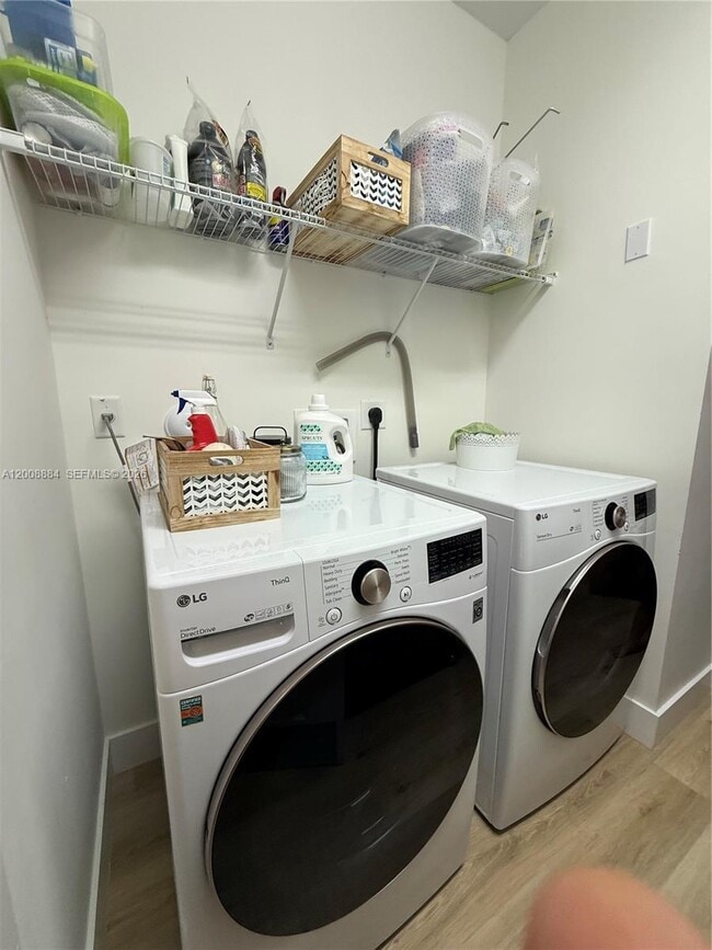 Building Photo - 2945 SE 3rd St