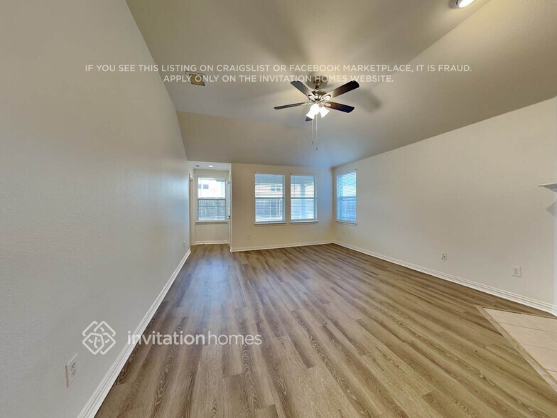 Building Photo - 1132 Ainsworth Dr