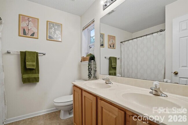 Building Photo - 12350 Hennigan Pl Ln