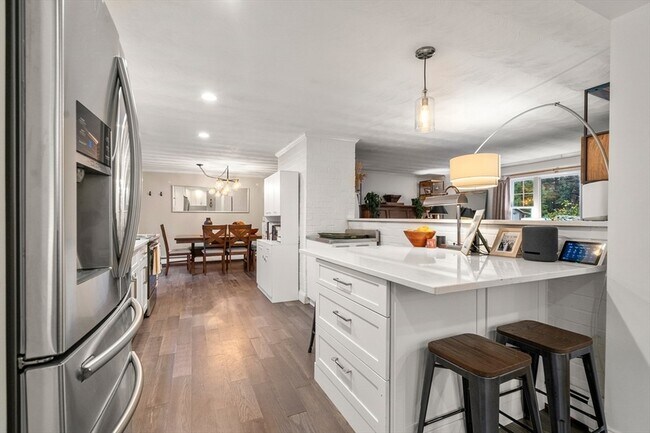 Building Photo - 62 Gregory Rd