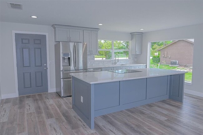 Building Photo - 583 FL-559