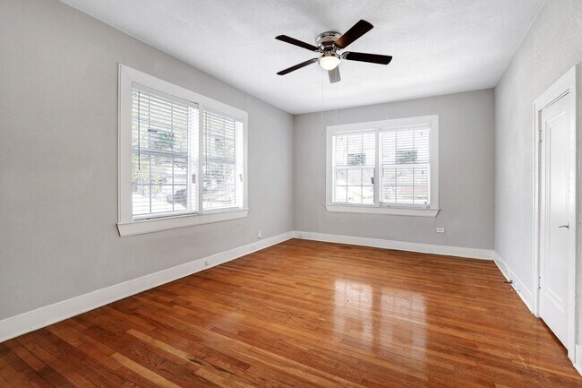 Building Photo - 527 Fulton Ave