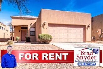 Building Photo - 3 Bedroom, 2 Bath Sante Fe, 2 Car Garage, ...