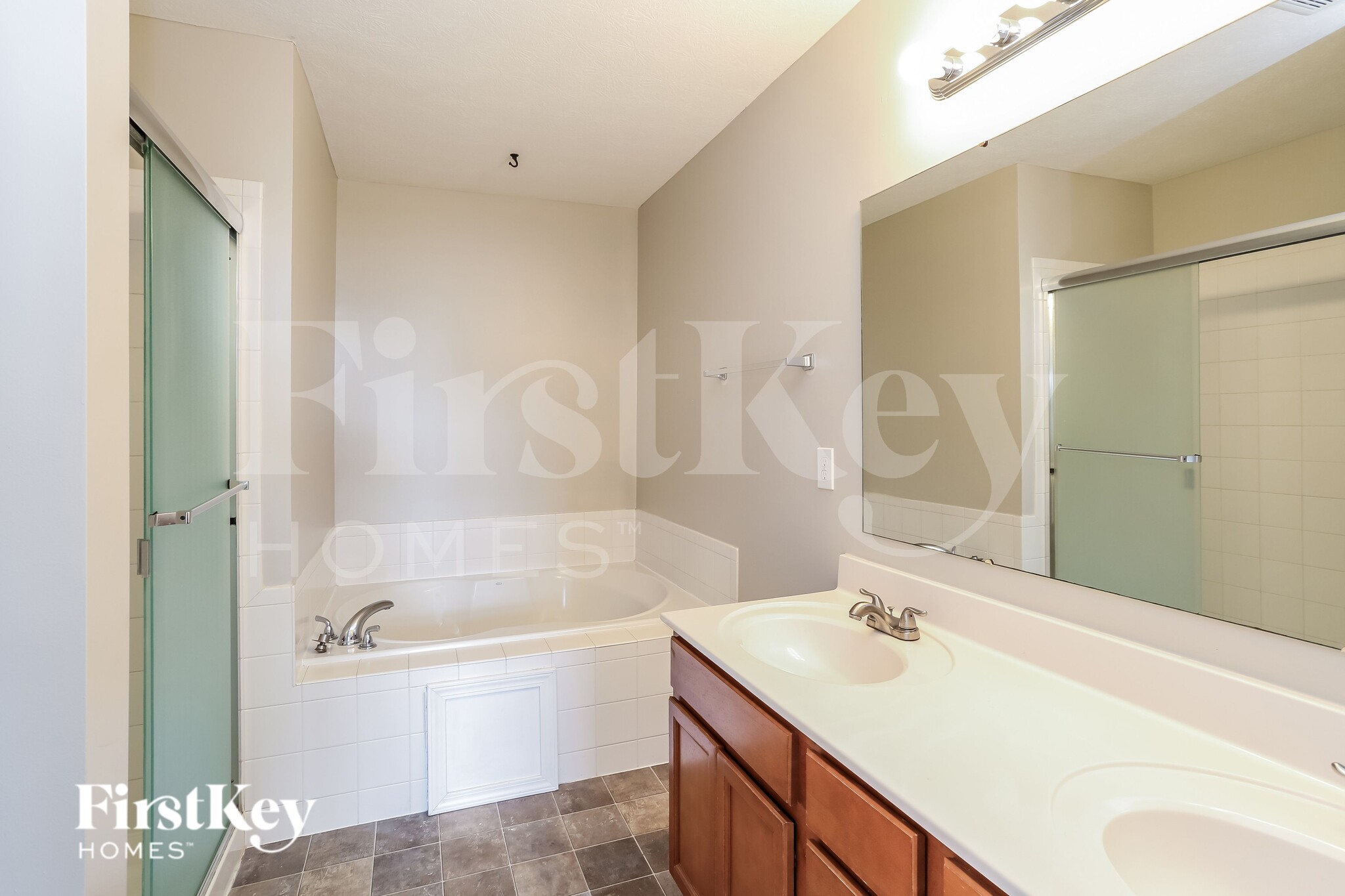 Building Photo - 194 Silver Maple Dr