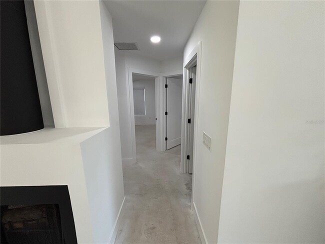 Building Photo - 268 Lemonlily Ct