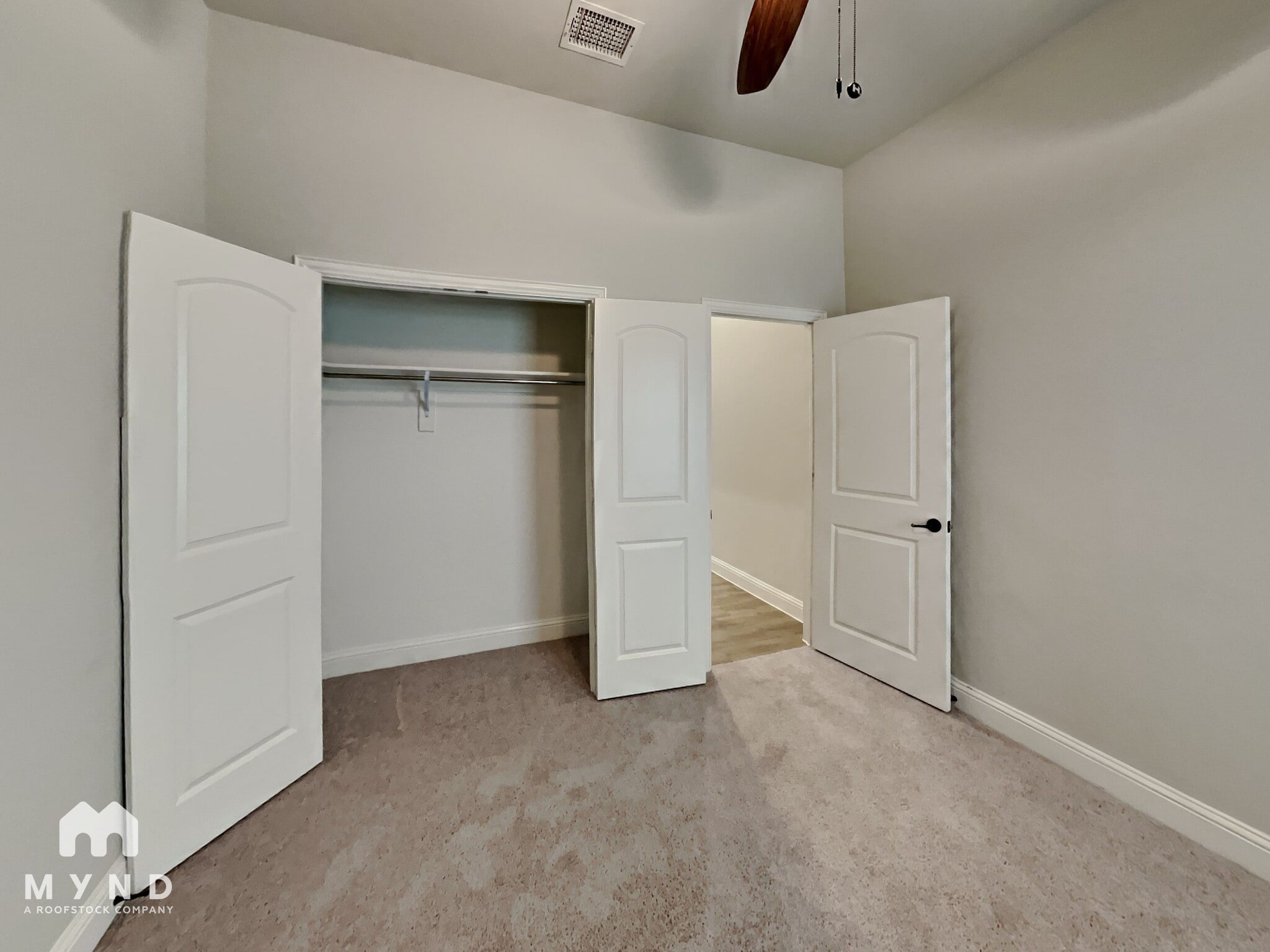 Building Photo - 544 Bradley Dr