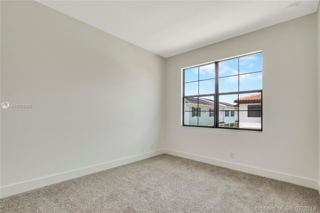 Building Photo - 5651 Hood Rd