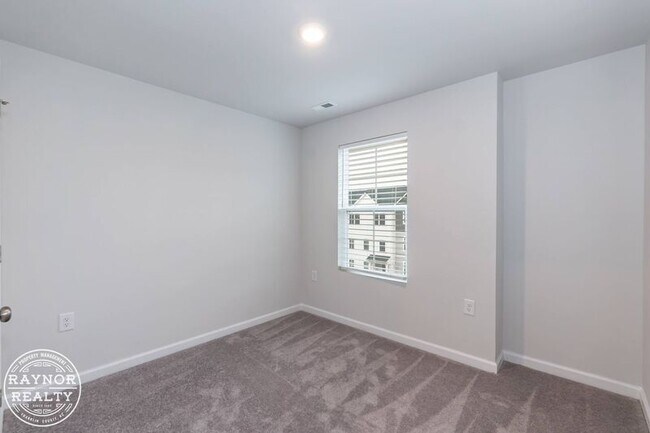 Building Photo - 1103 Talis Crk Dr