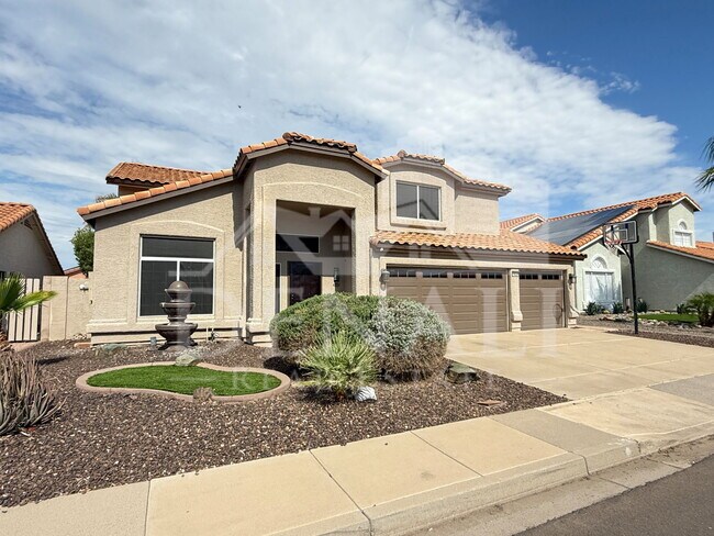 Building Photo - 18220 N 45th St