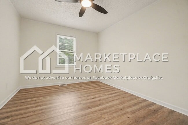 Building Photo - 7335 Hunters Ridge Dr