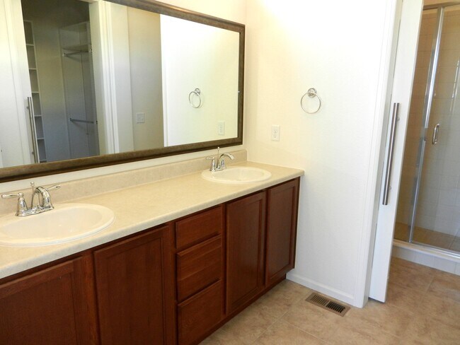 Building Photo - 15435 W 49th Dr