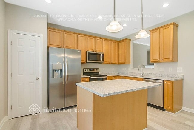 Building Photo - 1206 Calvander Ct