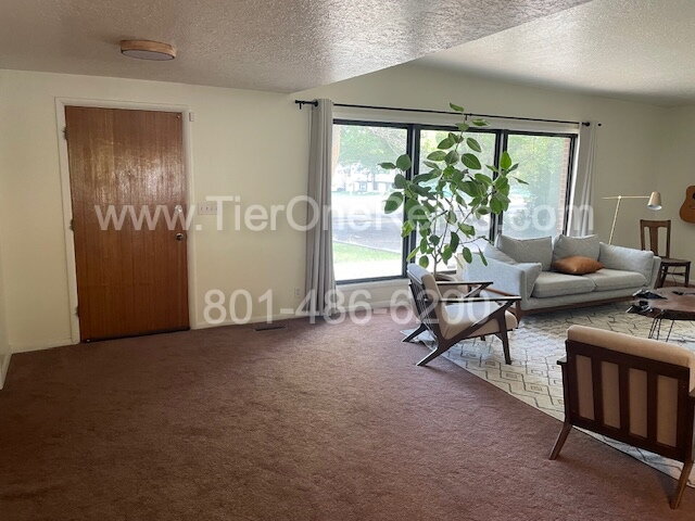 Building Photo - NO DEPOSIT Option Available for Qualified Renters!