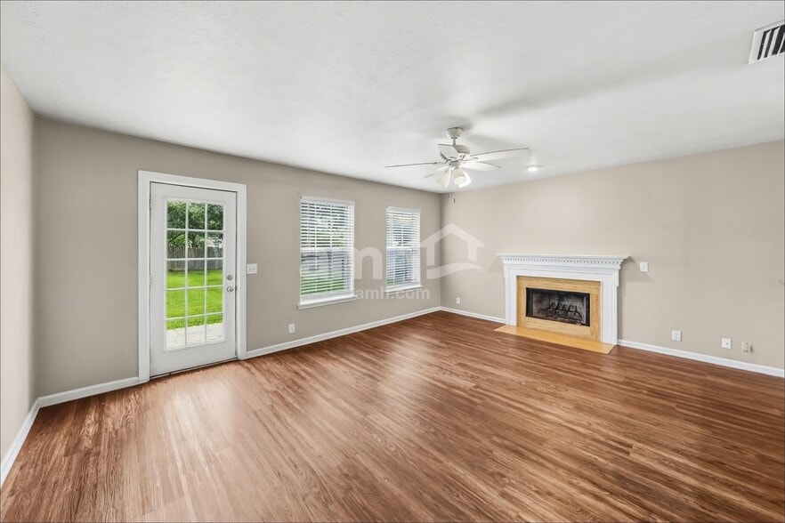 Building Photo - 4489 Lavergne Couchville Pike