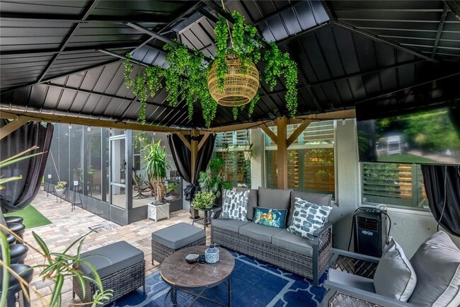 Building Photo - 16459 Courtyard Loop