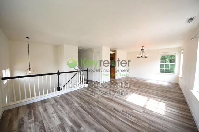 Building Photo - 1109 Lady Ashley Dr