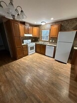 Building Photo - 19 Alflo Cir