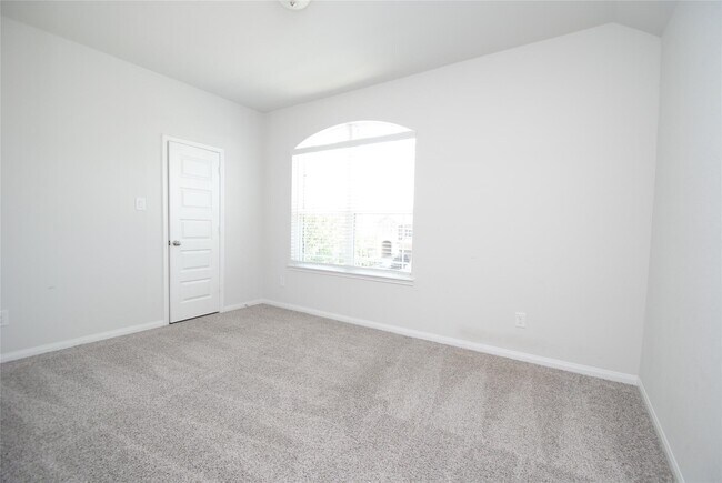 Building Photo - 8834 Arch Rock Dr