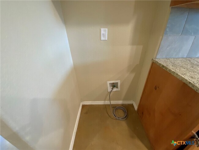 Building Photo - 1719 Fossil Trl