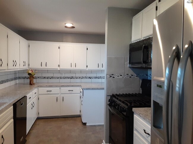 Building Photo - 1214 Glidewell Ave