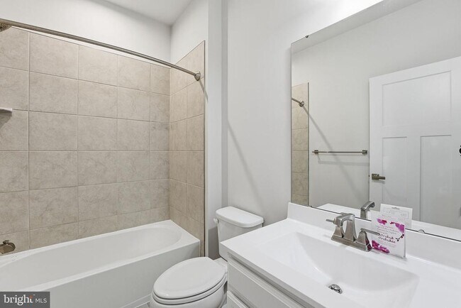 Building Photo - 42538 Tiber Falls Sq