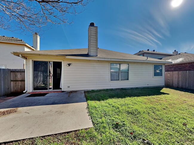 Building Photo - Fabulous Four Bedroom Home in Harvest Ridge!